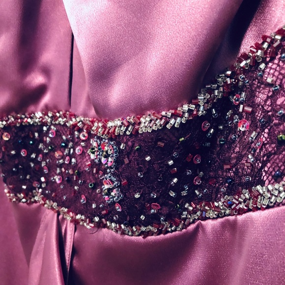 Party Time prom dress - Picture 5 of 8